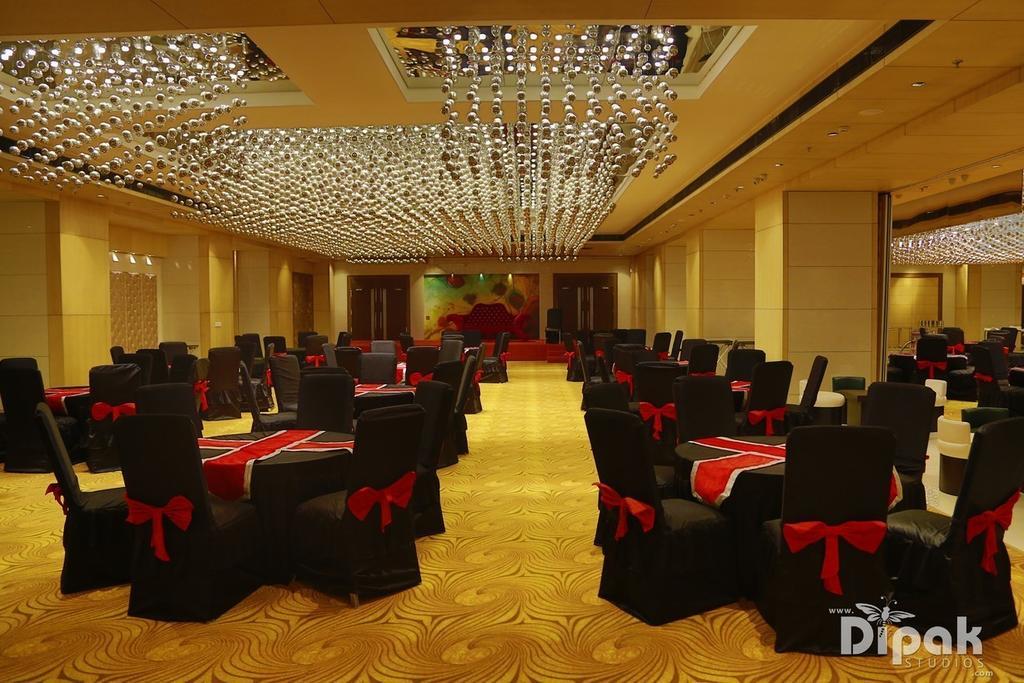 Hotel Delite Grand Faridabad Exterior foto